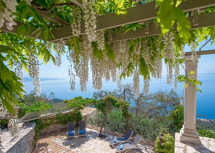 Willa Paleopetres Blanche - Private Pool - Sea Views - Nissaki - North East Coast - Nisaki (Corfu)