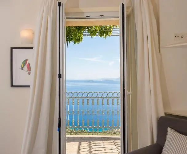 Βίλα Paleopetres Blanche - Private Pool - Sea Views - Nissaki - North East Coast -