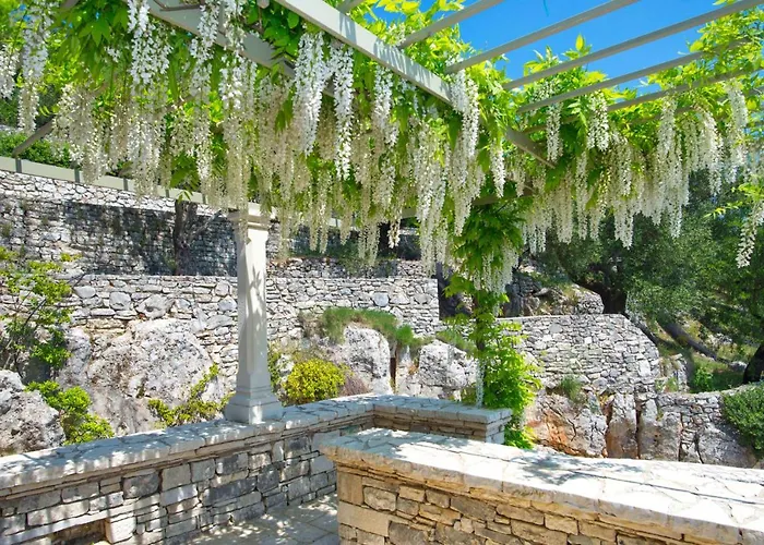 Paleopetres Blanche - Private Pool - Sea Views - Nissaki - North East Coast - Βίλα Νησάκι