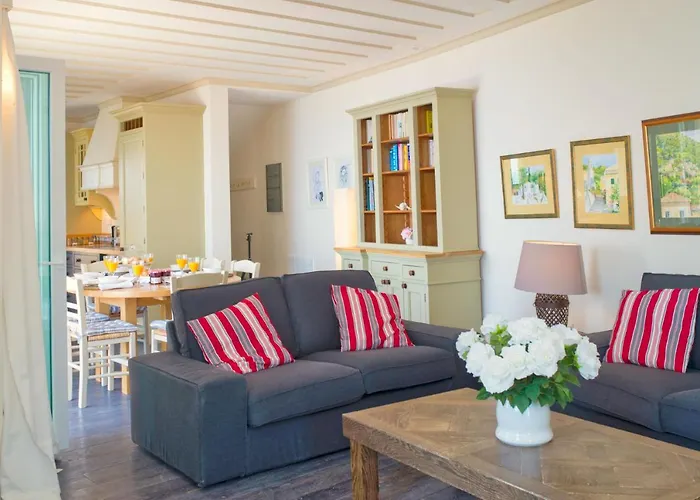 Paleopetres Blanche - Private Pool - Sea Views - Nissaki - North East Coast - Νησάκι