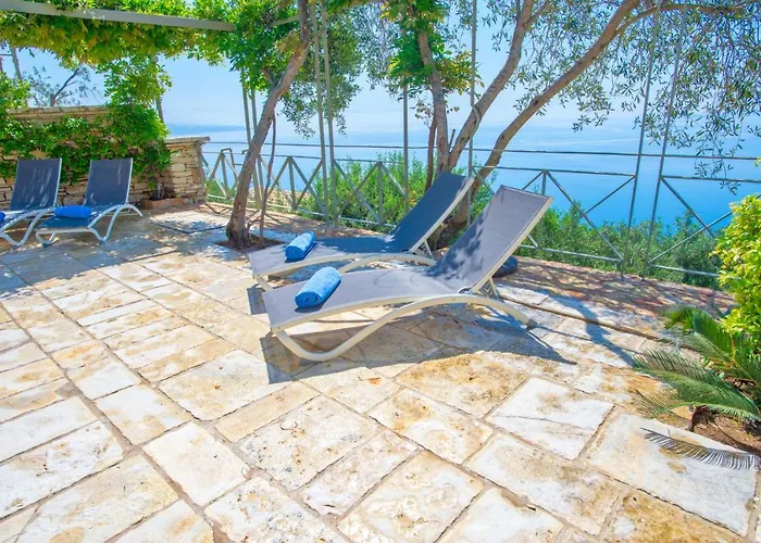Paleopetres Blanche - Private Pool - Sea Views - Nissaki - North East Coast - Βίλα Νησάκι