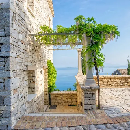 Villa Paleopetres Blanche - Private Pool - Sea Views - Nissaki - North East Coast - *