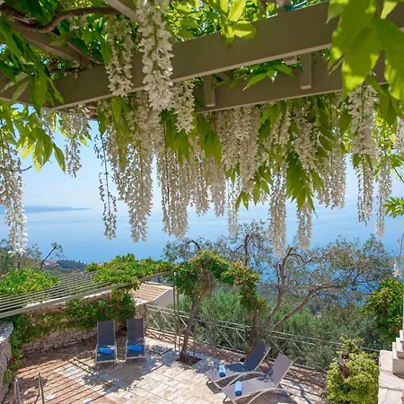 Villa Paleopetres Blanche - Private Pool - Sea Views - Nissaki - North East Coast - Nisaki (Corfu)