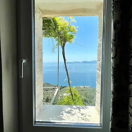 Paleopetres Blanche - Private Pool - Sea Views - Nissaki - North East Coast - Villa