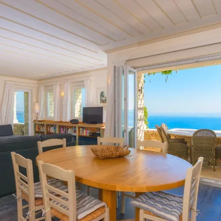 Villa Paleopetres Blanche - Private Pool - Sea Views - Nissaki - North East Coast - *