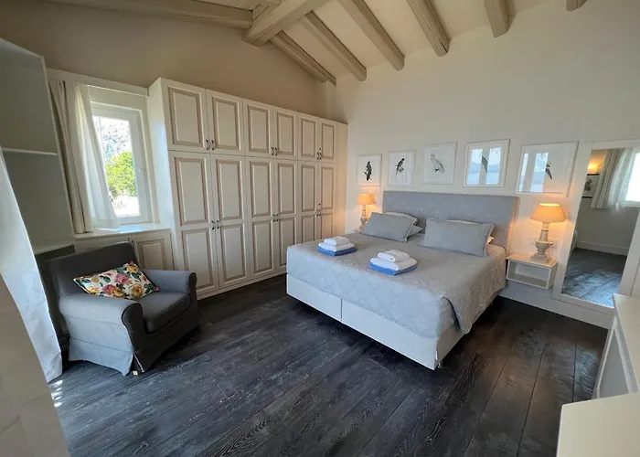 Paleopetres Blanche - Private Pool - Sea Views - Nissaki - North East Coast - Villa