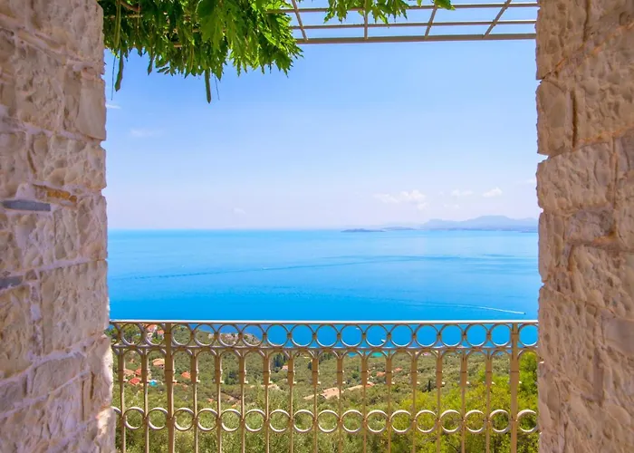 Paleopetres Blanche - Private Pool - Sea Views - Nissaki - North East Coast - *