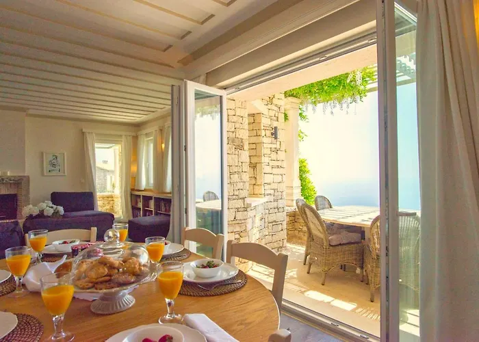 Vila Paleopetres Blanche - Private Pool - Sea Views - Nissaki - North East Coast - Nisaki (Corfu)