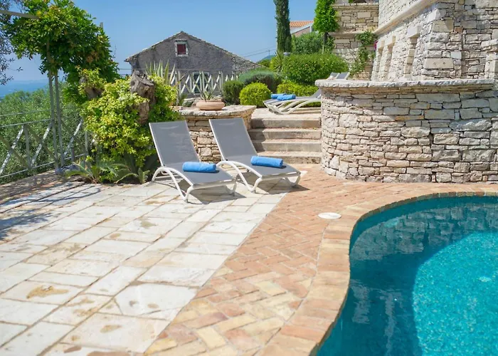 Paleopetres Blanche - Private Pool - Sea Views - Nissaki - North East Coast - Vila Nisaki (Corfu)