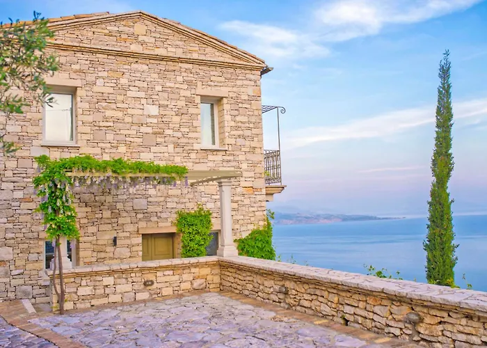 Paleopetres Blanche - Private Pool - Sea Views - Nissaki - North East Coast - Villa *