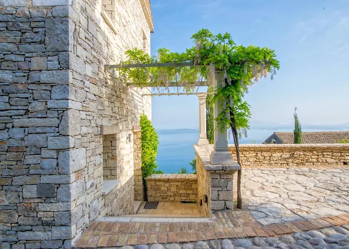 Villa Paleopetres Blanche - Private Pool - Sea Views - Nissaki - North East Coast - *