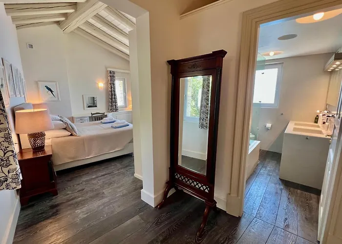 Villa Paleopetres Blanche - Private Pool - Sea Views - Nissaki - North East Coast -