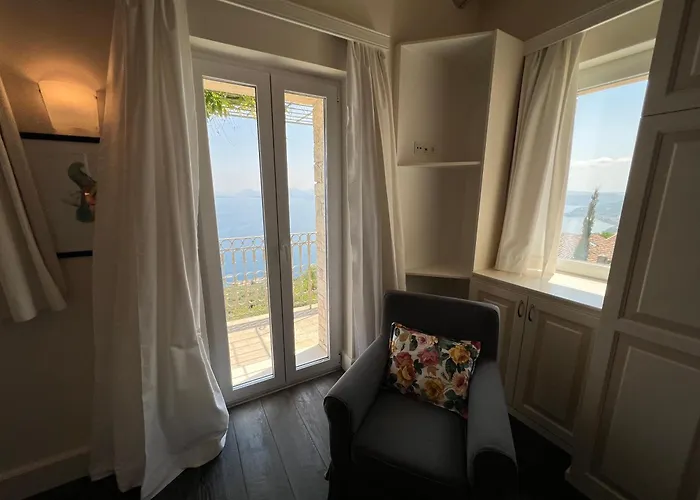 Paleopetres Blanche - Private Pool - Sea Views - Nissaki - North East Coast - *