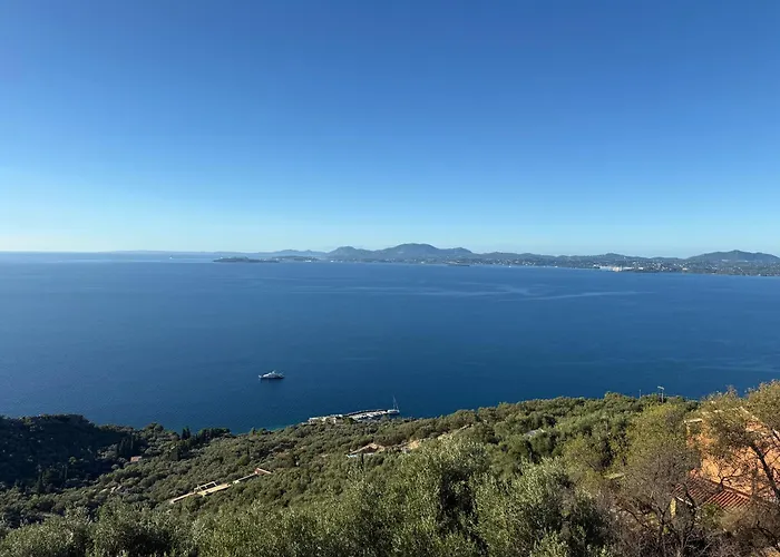Villa Paleopetres Blanche - Private Pool - Sea Views - Nissaki - North East Coast -